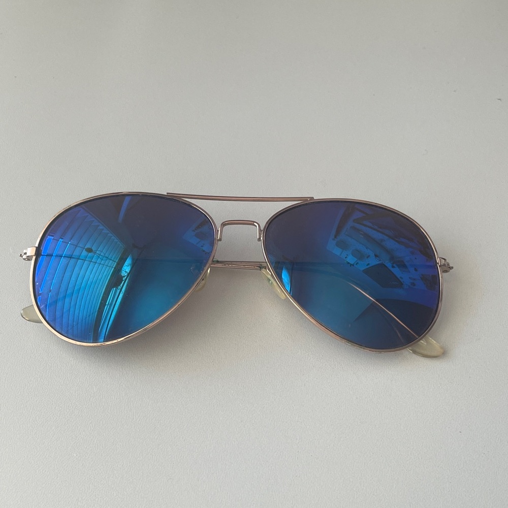 Roots Blue Aviator Sunglasses